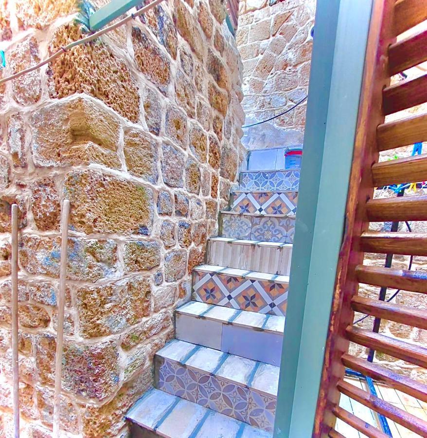 Aparthotel Hebi House Acre Esterno foto